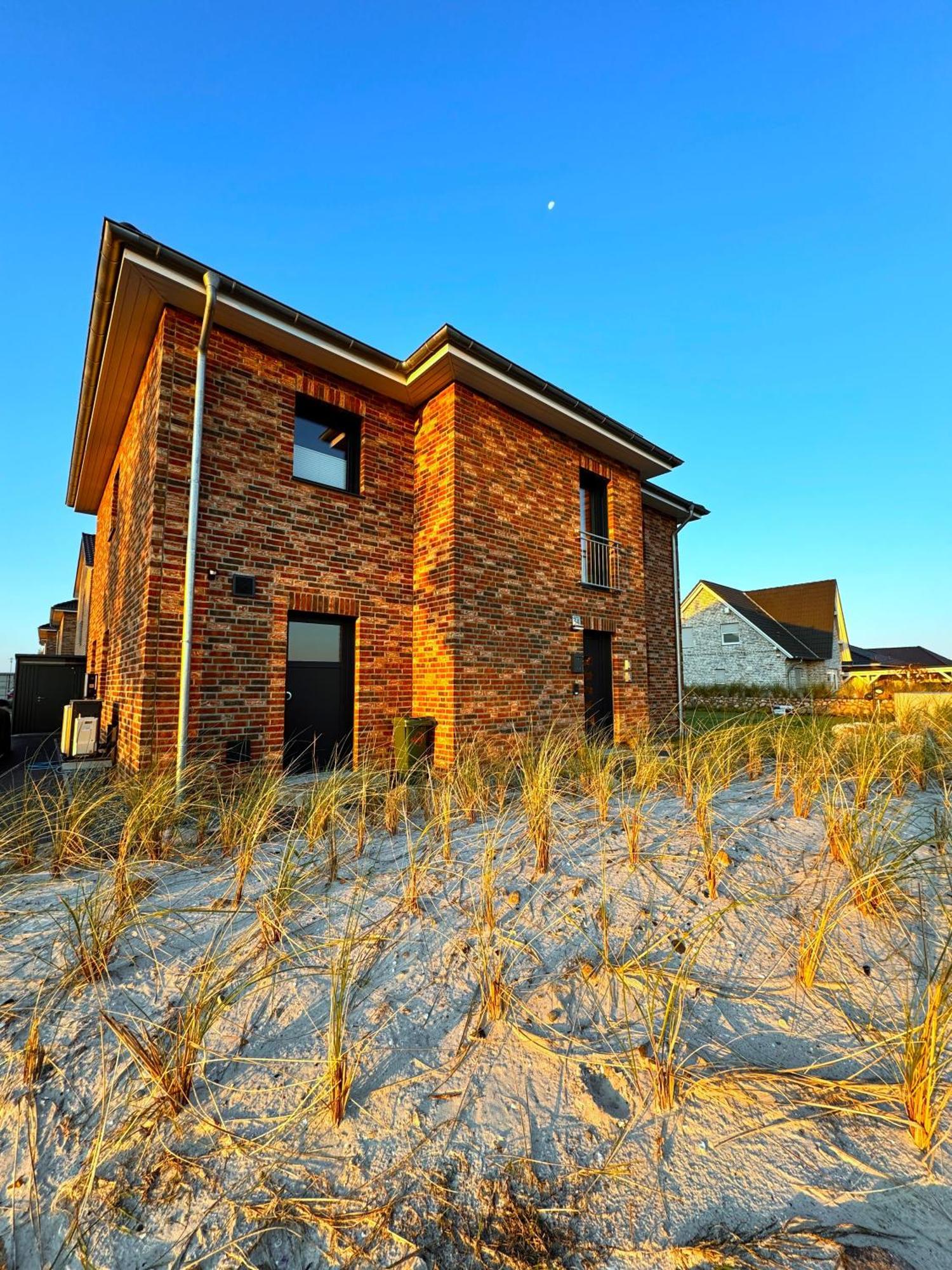 Haus Viking Mit 2 Bjorn 4 Pers Und Floki 6 Pers Mit Duene Und Garten Apartment *