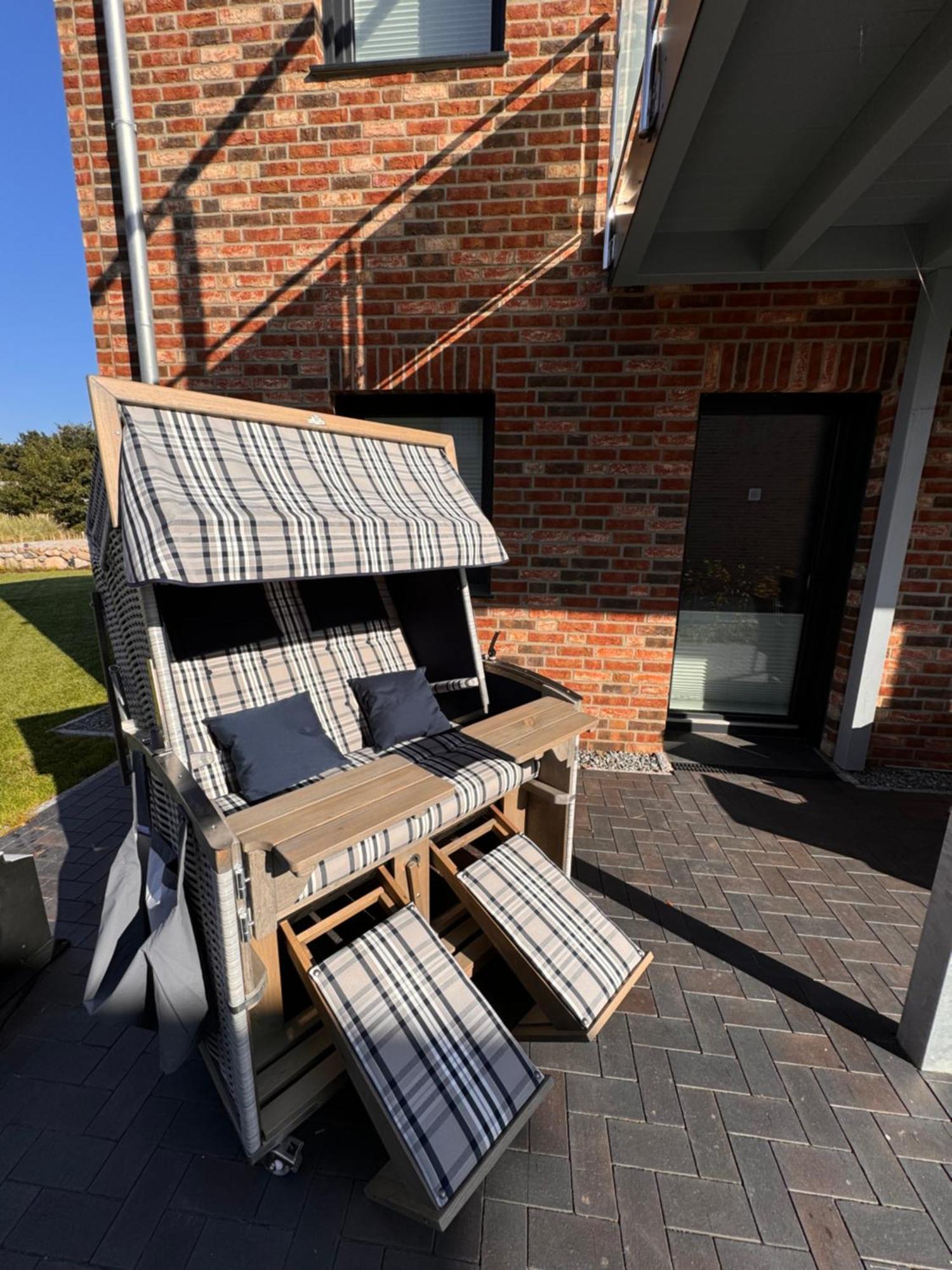 Apartment Haus Viking Mit 2 Bjorn 4 Pers Und Floki 6 Pers Mit Duene Und Garten
